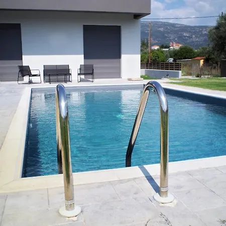 Nostos Luxury Villas With Private Pool In Nafpaktos Extérieur photo