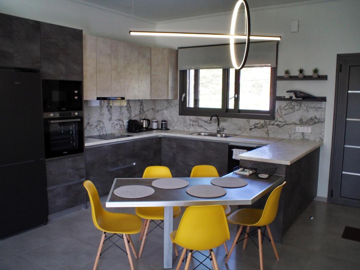Nostos Luxury With Private Pool In * Nafpaktos